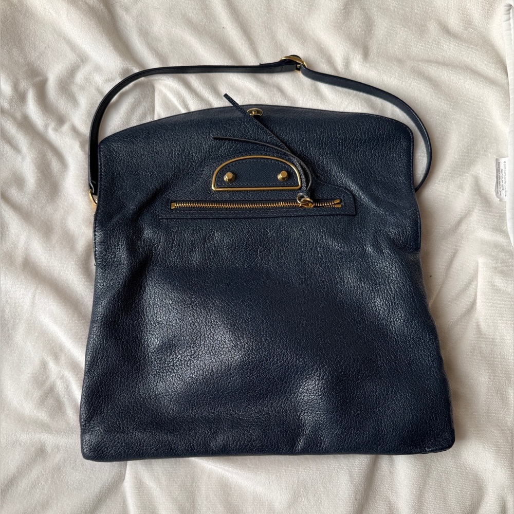 Balenciaga Black Leather Clutch with Gold Hardware ! Authentic - Picture 12 of 13